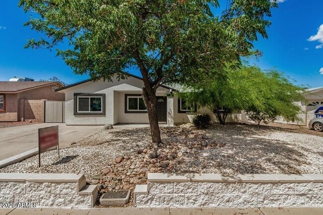 Photo - 1008 W Watson Dr