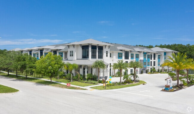 Building - Cue Luxury Living