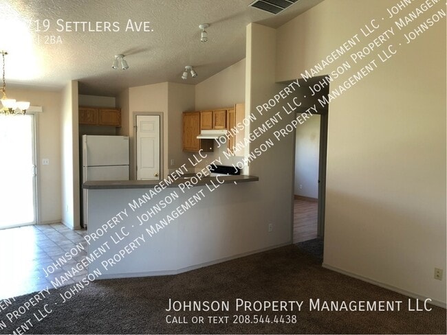 Photo - 4719 Settlers Ave