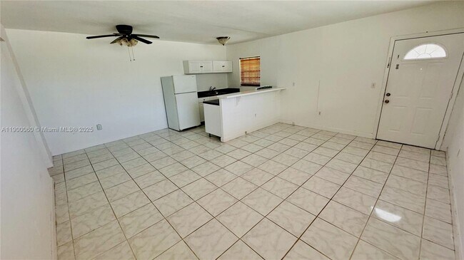 Photo - 8000 Tatum Waterway Dr Unit 1