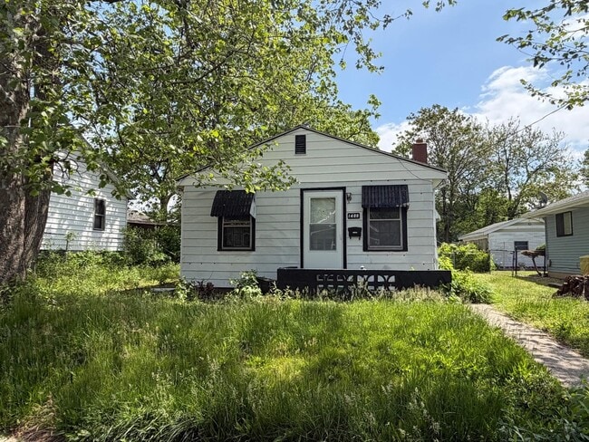 Building Photo - 1400 S Westmoreland Ave
