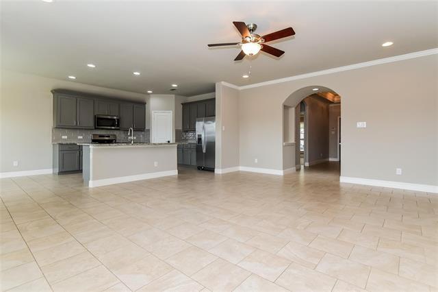 Photo - 309 Peachtree Ln