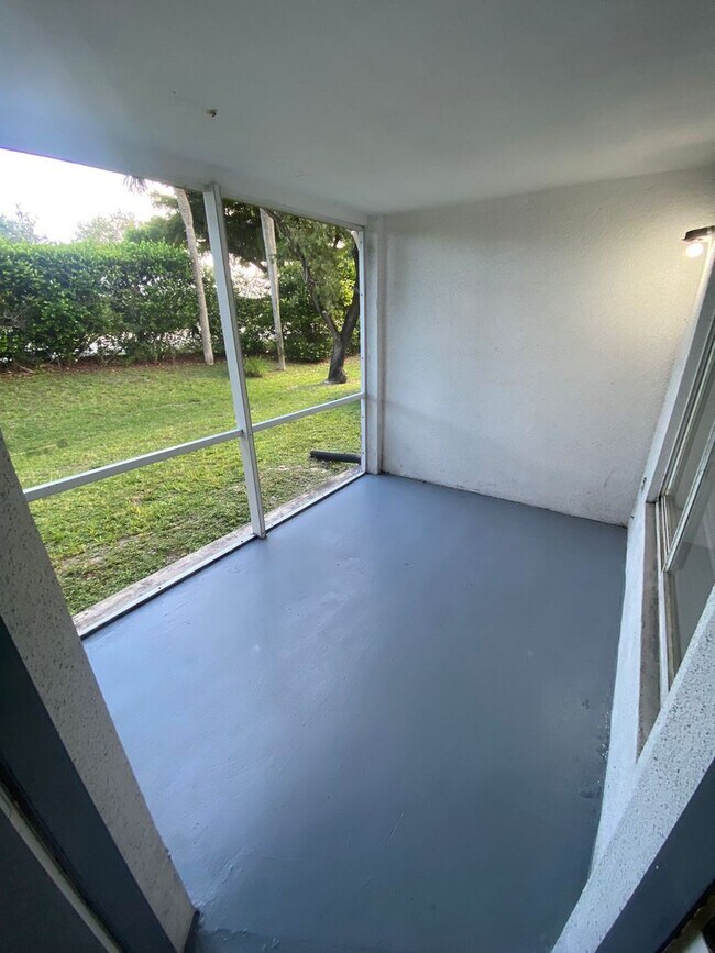 Photo - YOYA 2 LLC Unit 815 W Boyton Beach Blvd  8-102