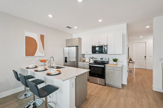 Havens at Hickory Tree | Townhome Apartments