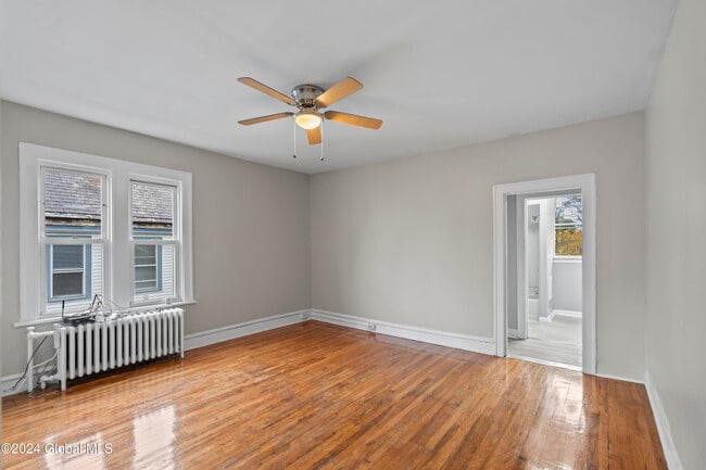 Photo - 6 Blakely Ct Unidad Fl 2