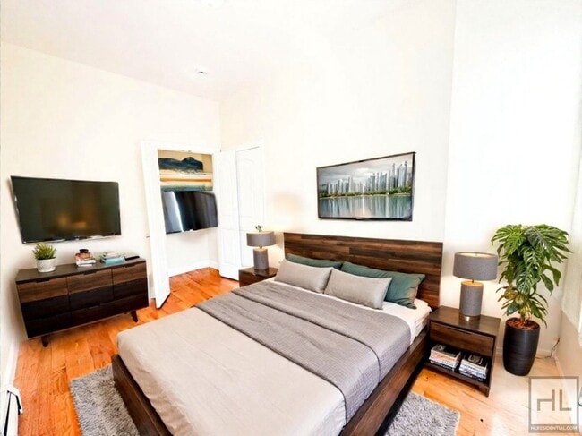 Photo - WEST 125 STREET Unit 6