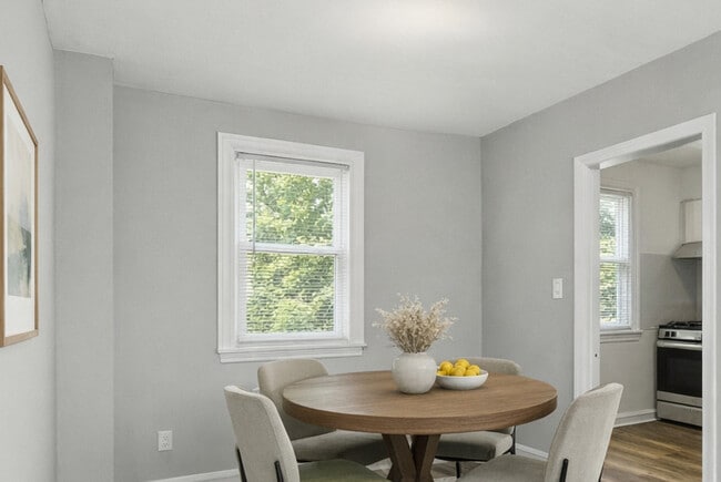 Dining Room - Jenkintown Gardens Apartments