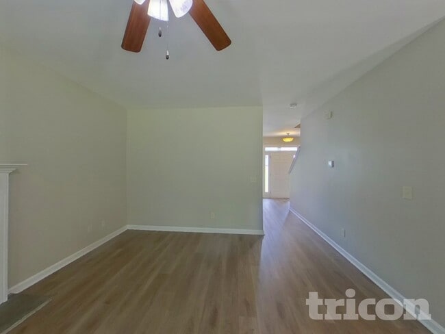 Photo - 155 Hickory Hills Dr