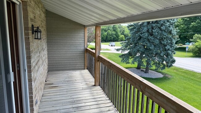 Covered Porch - Coldspring Manor