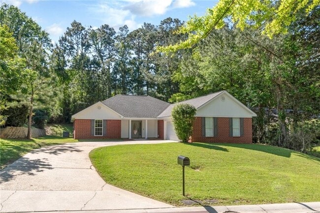 Beautifully Remodeled Home on Lake Forest ... - Beautifully Remodeled Home on Lake Forest ...