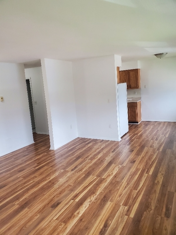 Photo - 1700 E 80th St Unit Apt 4