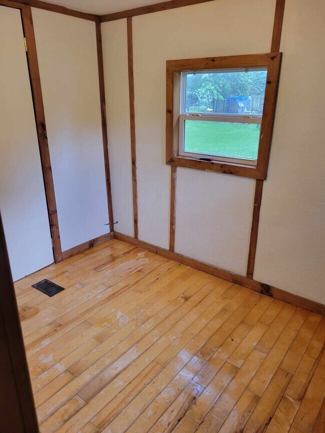 Photo - 2 BEDROOM 1 BATHROOM HOUSE FOR RENT
