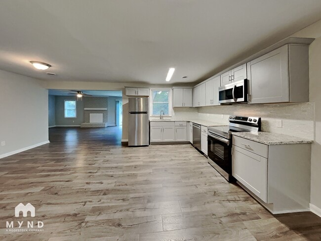 Photo - 741 Bunche Dr