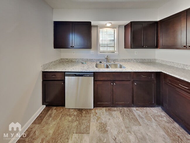 Photo - 151 Wilson St