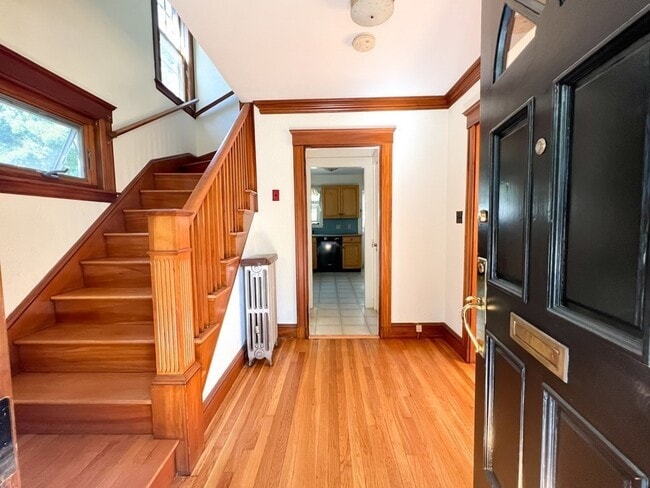 Photo - 15 Ledyard St