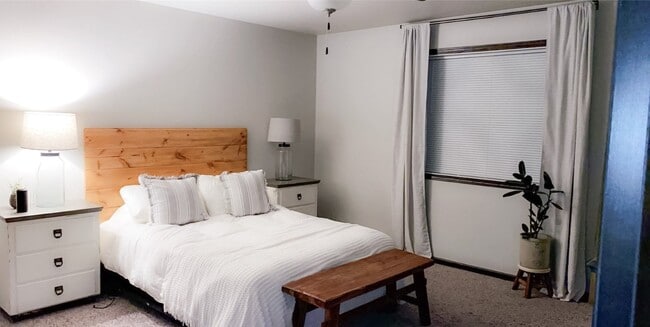 Photo - 3 Bed 3 Bath Twin Home