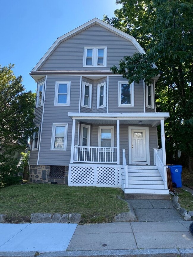 Building Photo - Trump Property Unit 3rd Floor