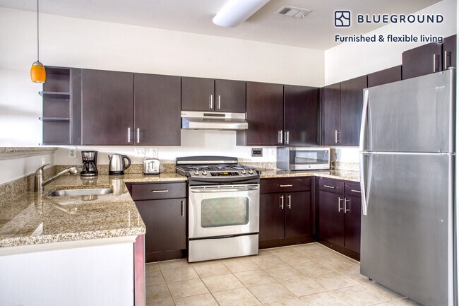 Photo - 925 N Garfield St Unidad FL4-ID490