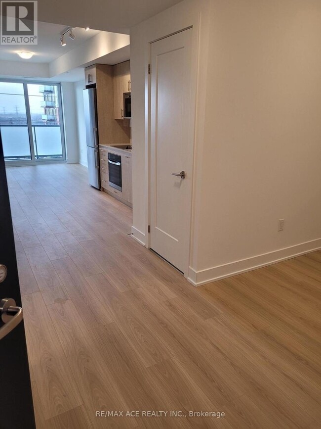 Photo - 2545 Simcoe St N Unit 612
