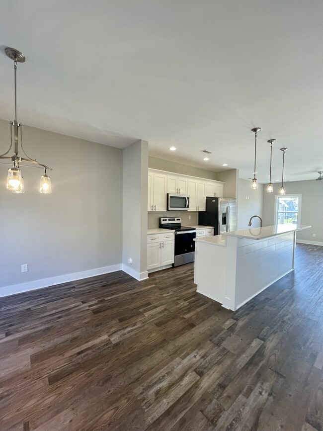 Photo - 39 Zentry Pl