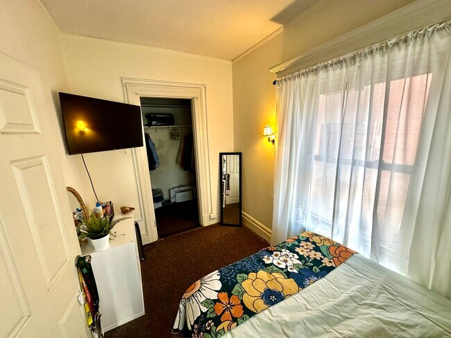 Photo - 7 Miner St Unit 3