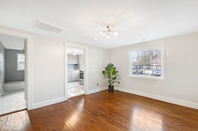 Photo - 1105 Sauls St SW Unit B