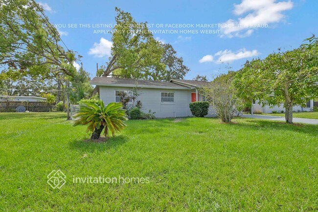 Photo - 4560 Barley St