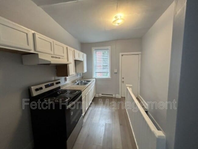 Photo - 430 Manor St
