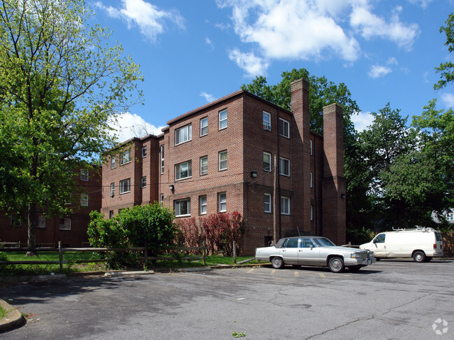 Building Photo - Bunker Hill Flats Rental