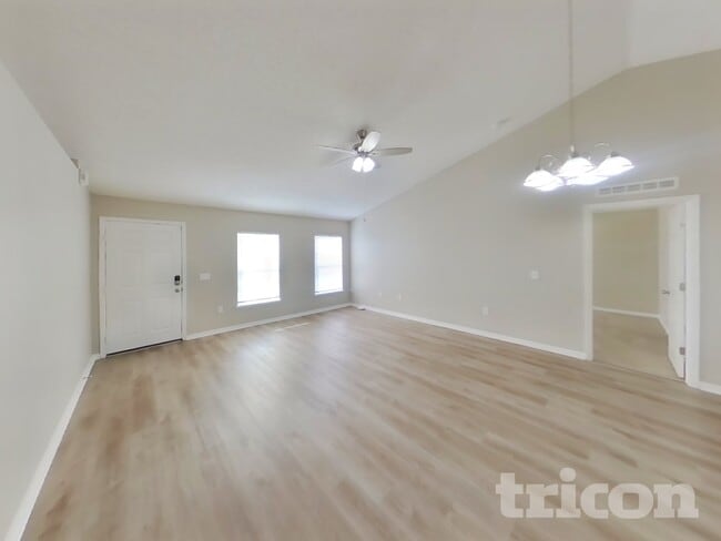 Photo - 5204 Juliet Ct