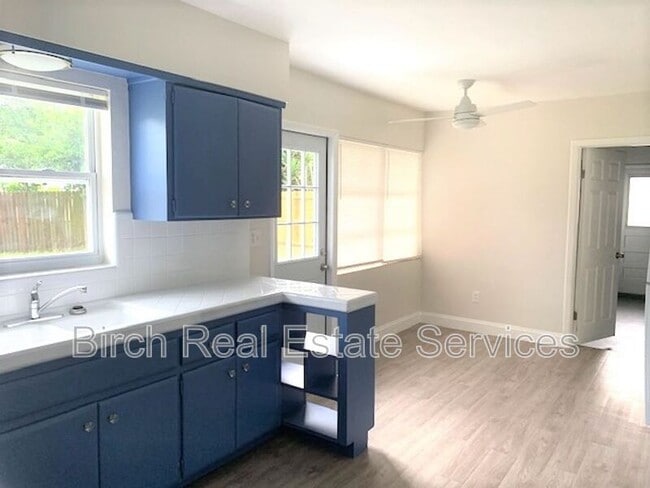 Photo - 1406 Lemon St