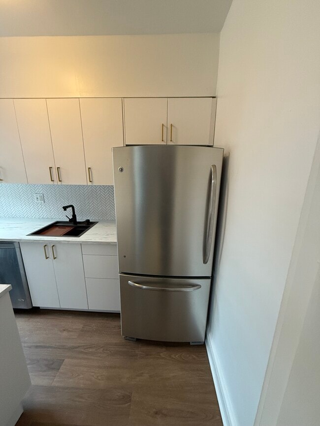 Photo - 2410 20th St NW Unidad 201