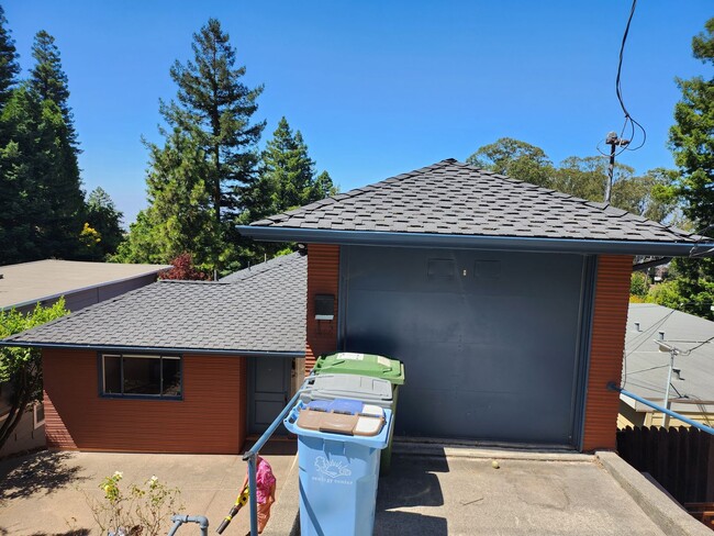 Updated Home Single Family Home with In-La... - Updated Home Single Family Home with In-La...