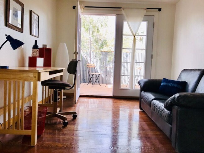 Photo - Central Location - 2 beds 1 bath