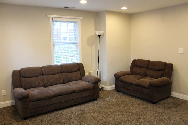 Building Photo - 3117 Liberty Pkwy Rental