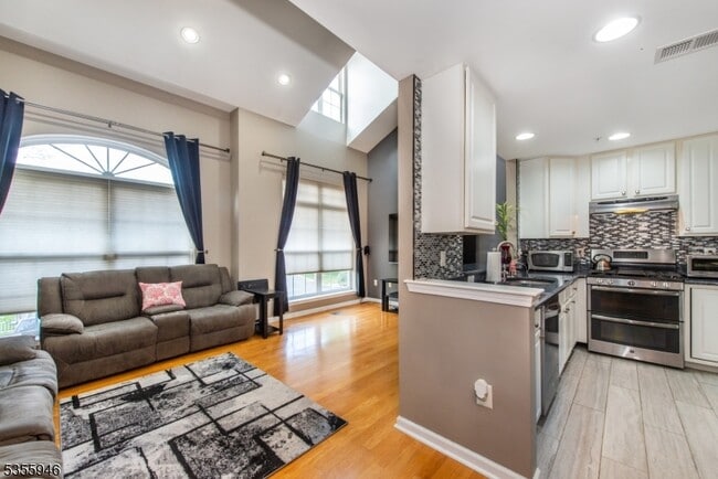 Photo - 129 Rock Creek Dr Townhome