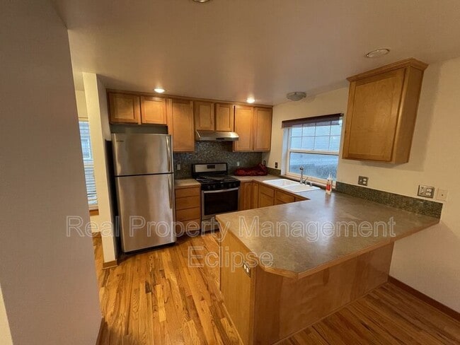 Photo - 9101 23rd Ave NE Unidad B