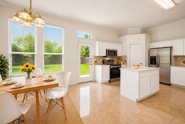 Photo - 1040 Castille Dr