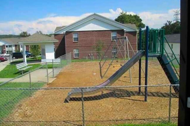Beaver Hollow Apartments