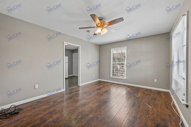 Photo - Cute 1/1 Duplex in Dallas!