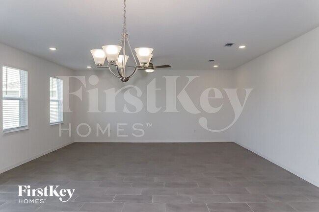 Photo - 1221 Spokane Pt