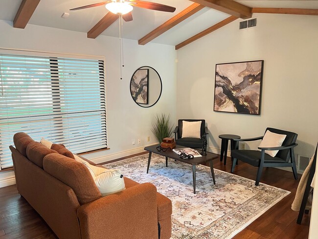 Photo - 11414 Raindrop Dr