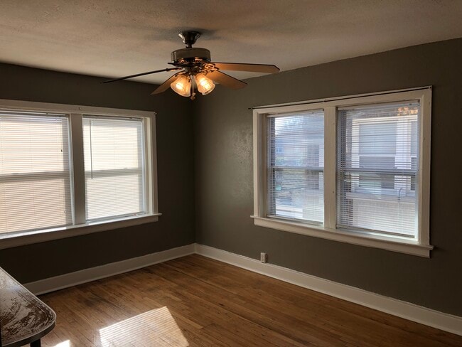 714 W 37th St Unit 12