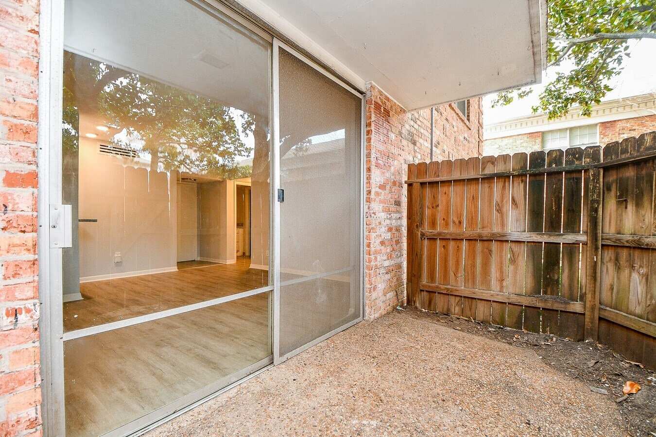 Photo - 2822 Briarhurst Dr Unit 43