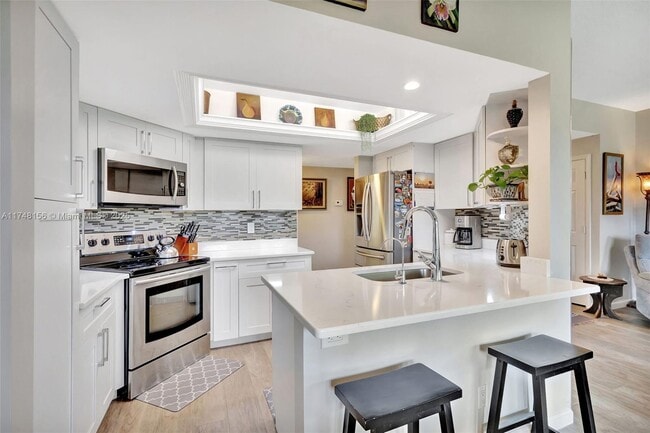 Building Photo - 403 Sea Oats Dr Unit C Rental