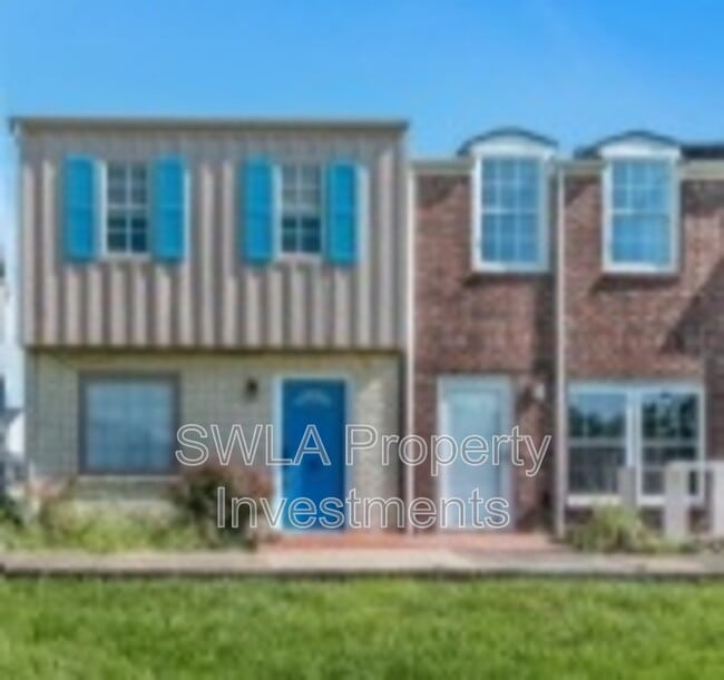 Building Photo - 3221 Ryan St Rental