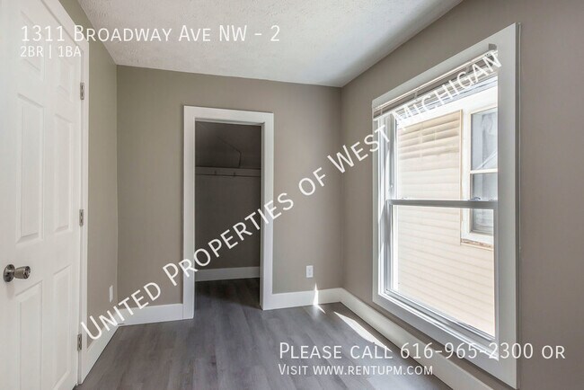 Photo - 1311 Broadway Ave NW Unit 2