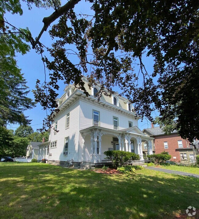 Apartments for Rent in Concord NH 156 Apartments