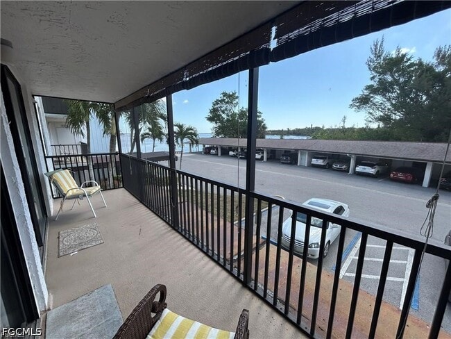 Building Photo - 3490 N Key Dr Unit 205