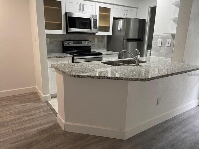 Photo - 236 Afton Square Unit 305